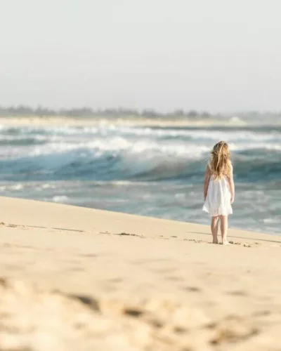 4 yo girls on Trigg beach