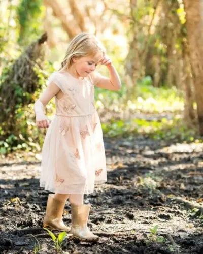 4 yo girl
